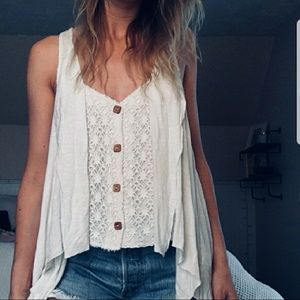 FLASH SALE!!  FREE PEOPLE CREAM RACERBACK TANK - S